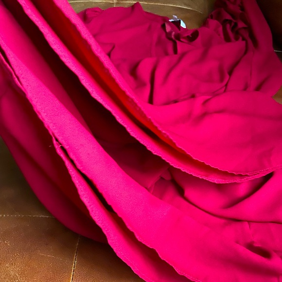 Bright Red Beautiful Dress Midi with Long Sleeves Detail on the Front - Picture 11 of 16